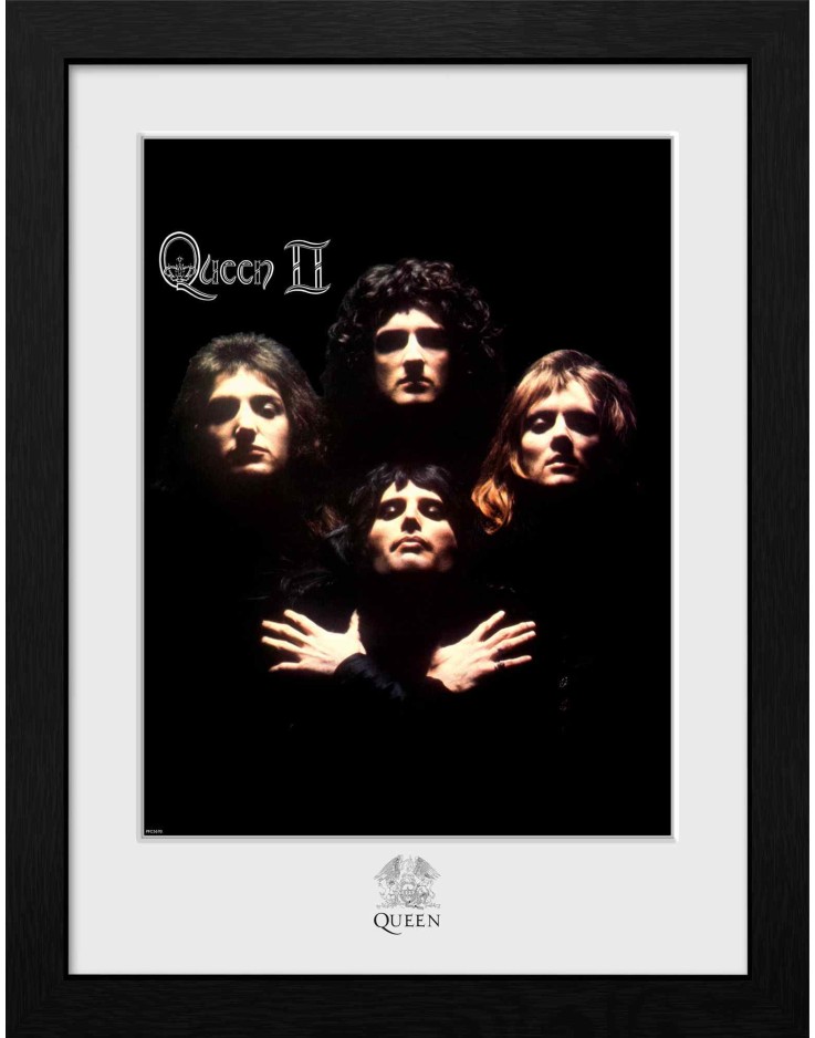 Queen Queen II 30 x 40cm Framed Collector Print