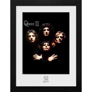 Queen Queen II 30 x 40cm Framed Collector Print
